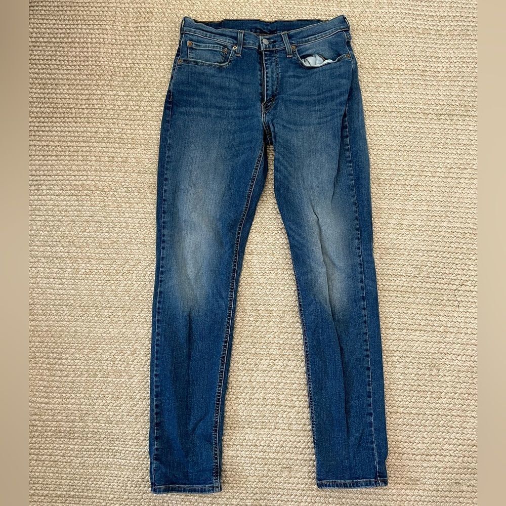 Levi’s blue jeans mens size 34 x 34 work pants H221